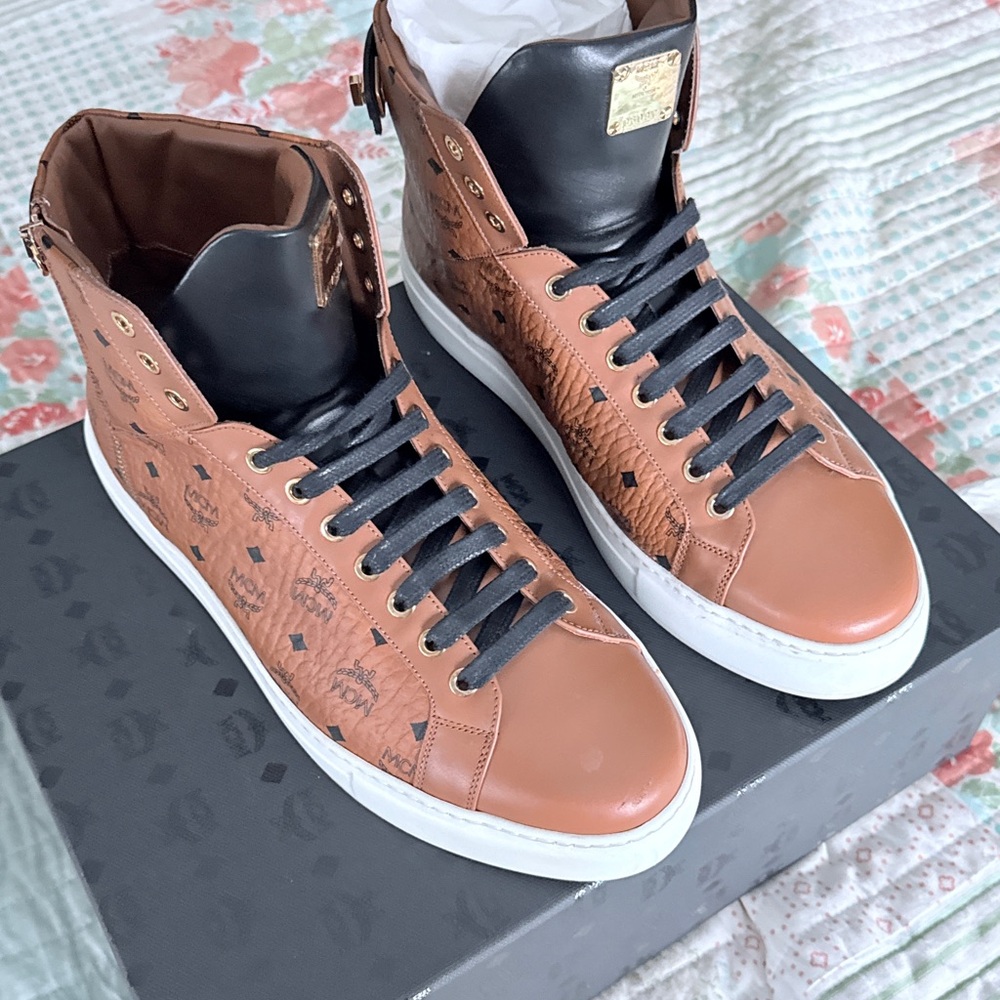 MCM Men's Tan and Black High-Top Sneakers